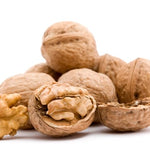 Raw California Walnuts In Shell – Premium Quality Whole & Unsalted Walnuts By We Got Nuts – Natural Healthy Snack For The Whole Family – Oil Free & Diet-Friendly Flavor – Air-Tight Resealable Bag Package.