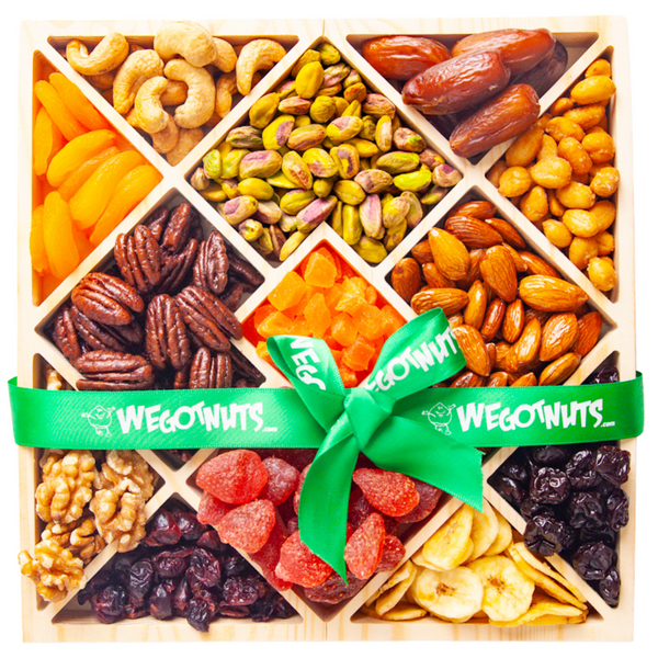 Ziploc®, Go Nuts Gifting These Holiday Nut Mixes